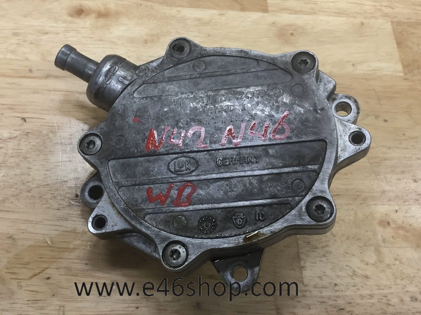 Vacuumpomp BMW E46 E90 E87 oe 7542498, Auto-onderdelen, Motor en Toebehoren, BMW, Gebruikt, Ophalen of Verzenden