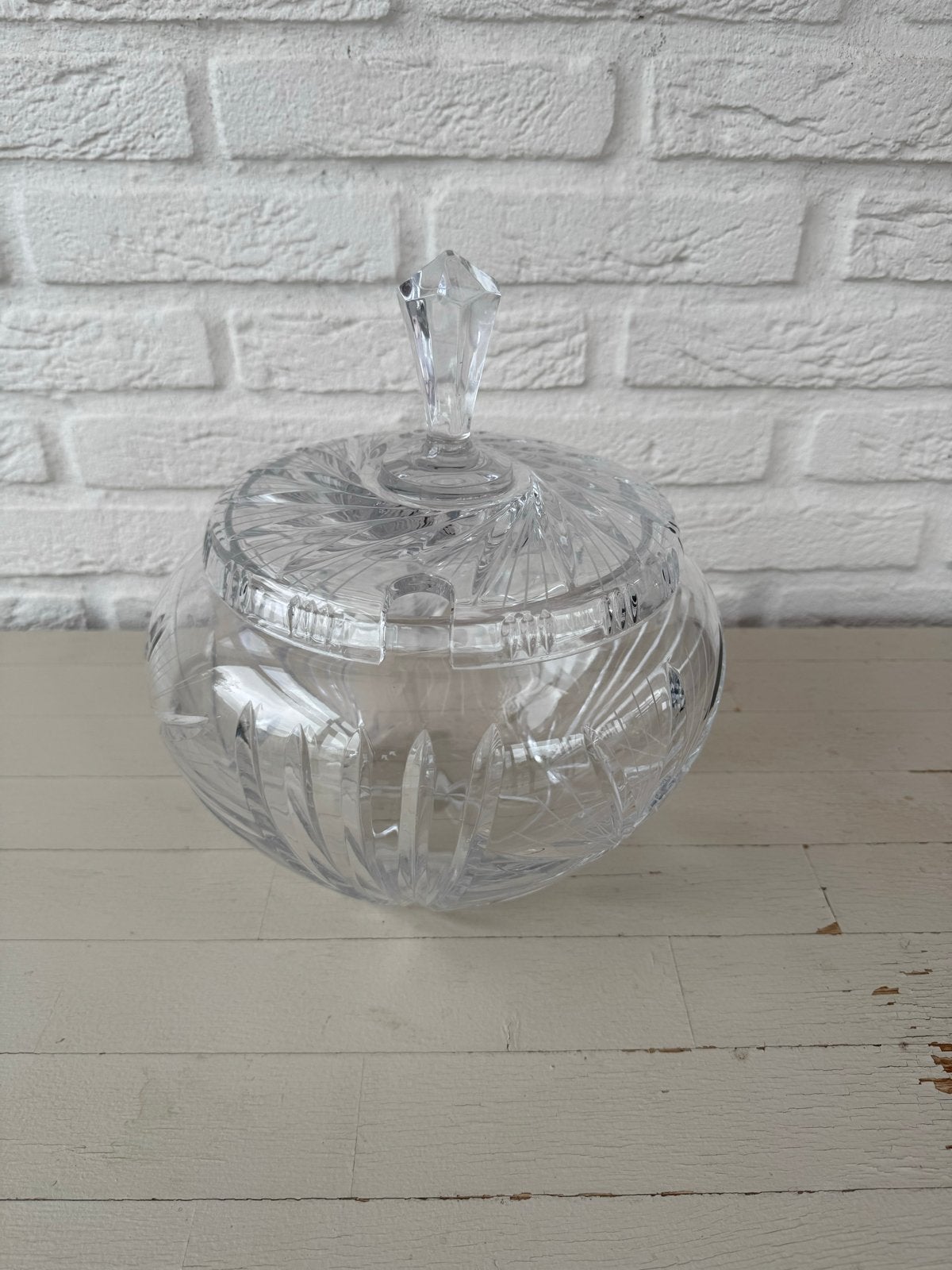 Irena Kristallen Bonbonnière - Elegante Snoeppot, Antiek en Kunst, Antiek | Glas en Kristal, Ophalen