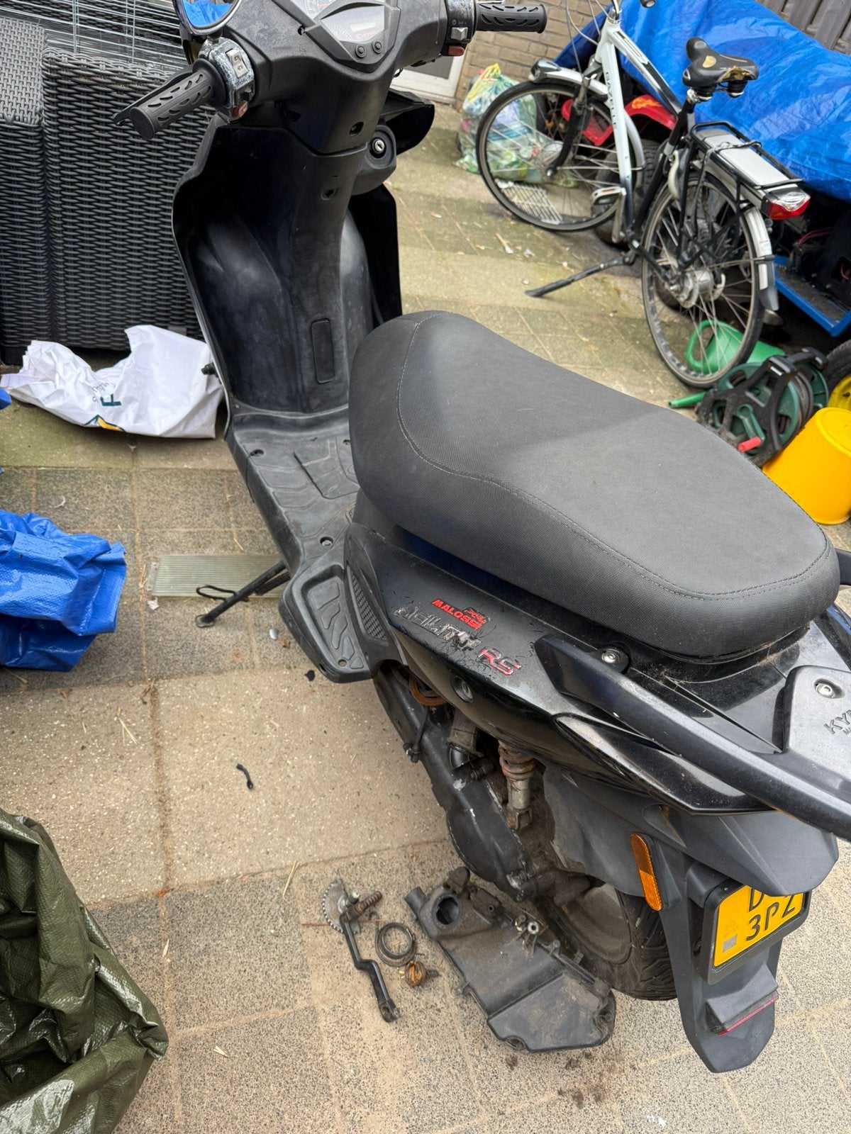 Scooter opknappetje, Fietsen en Brommers, Ophalen, Gebruikt, Kymco, Benzine