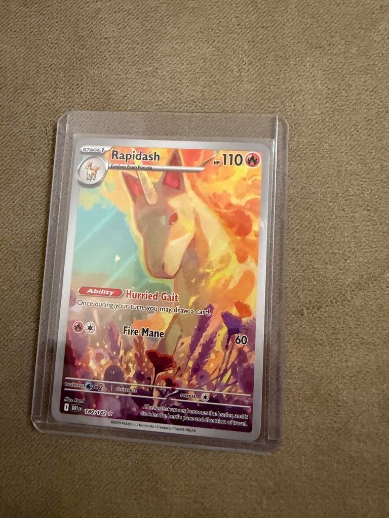 Pokémon Kaart Rapidash 189/182 - Nieuwstaat, Ophalen of Verzenden, Zo goed als nieuw, Losse kaart