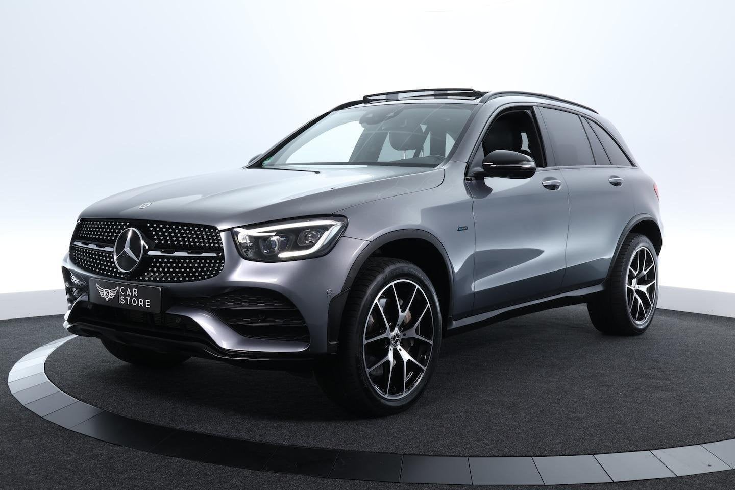 Mercedes-Benz GLC-klasse 300e 4MATIC Business Solution Luxur, Auto's, Gebruikt, Leder, Hybride Elektrisch/Benzine, Te koop