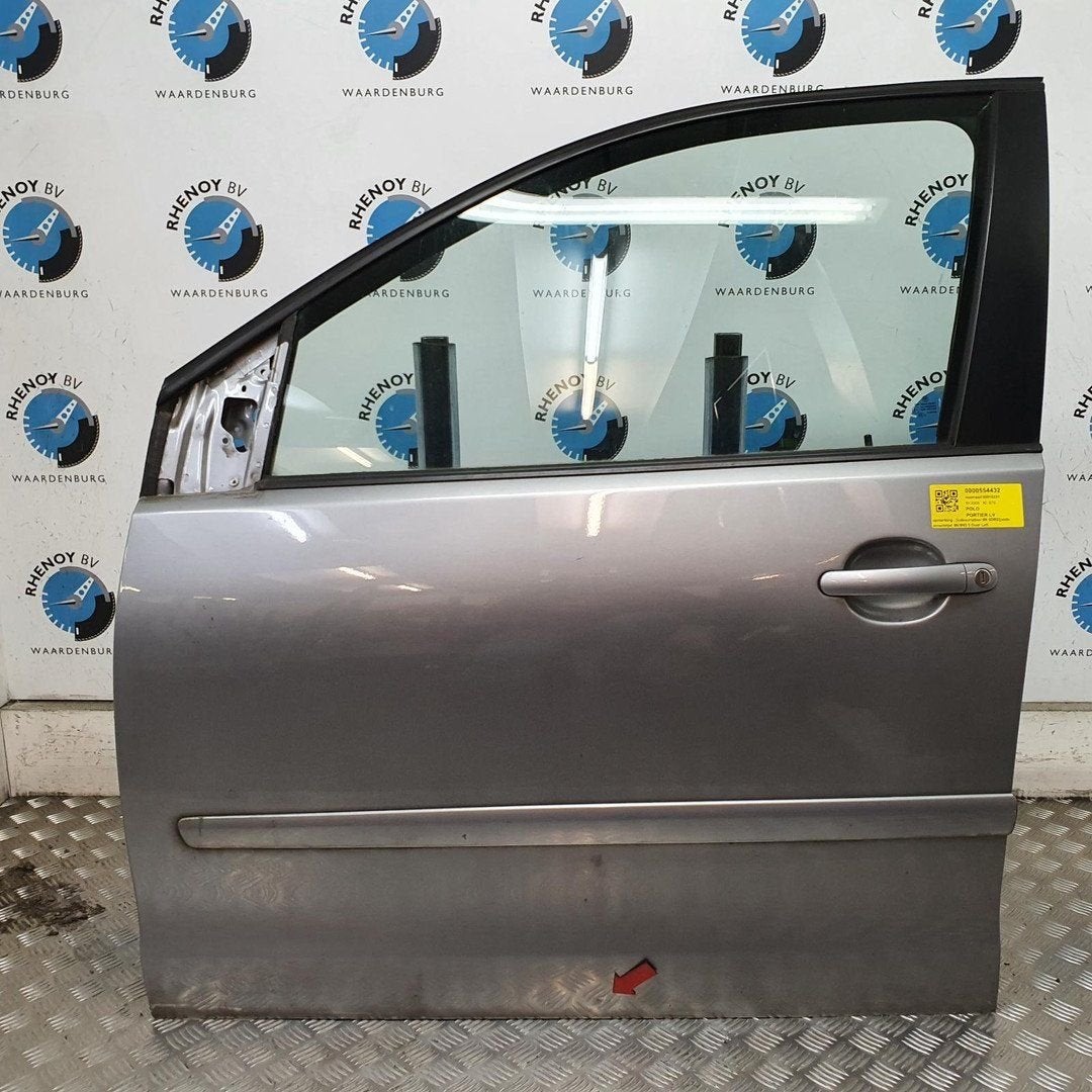 VOLKSWAGEN POLO 1.4-16V Comfortline PORTIER LV  2006, Auto-onderdelen, Gebruikt, Deur, Voor, Ophalen of Verzenden