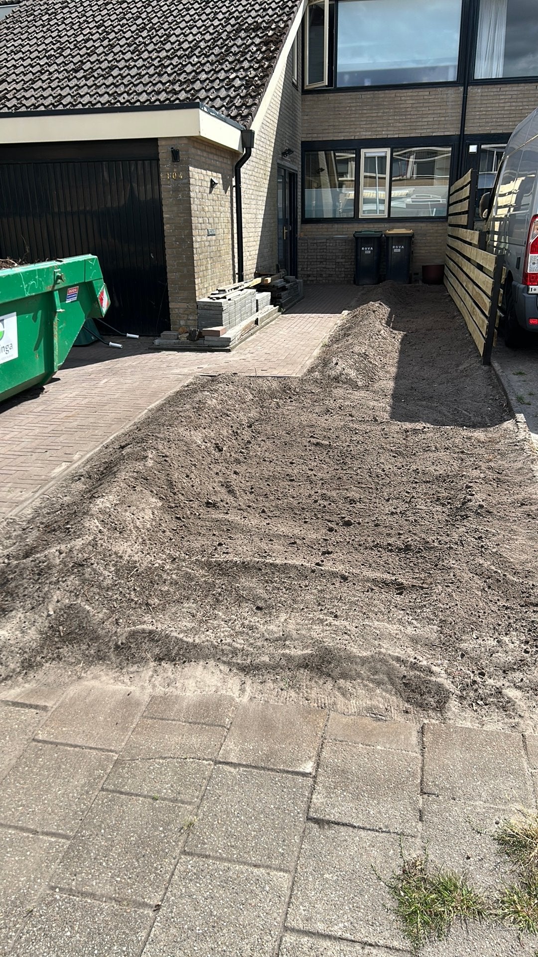 Foto 3 van Gratis af te halen: Zwarte grond / Tuinaarde