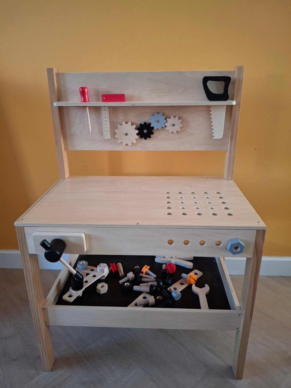 Speelgoed werkbank Petit Amelie, Ophalen, Zo goed als nieuw, Overige typen