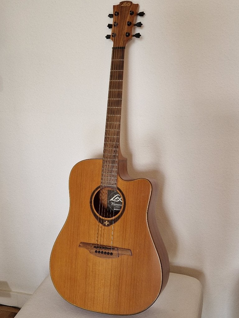 Elektro-akoestiche gitaar - LAG Tramontane T200DCE, Ophalen, Zo goed als nieuw, Hollow body, Overige merken