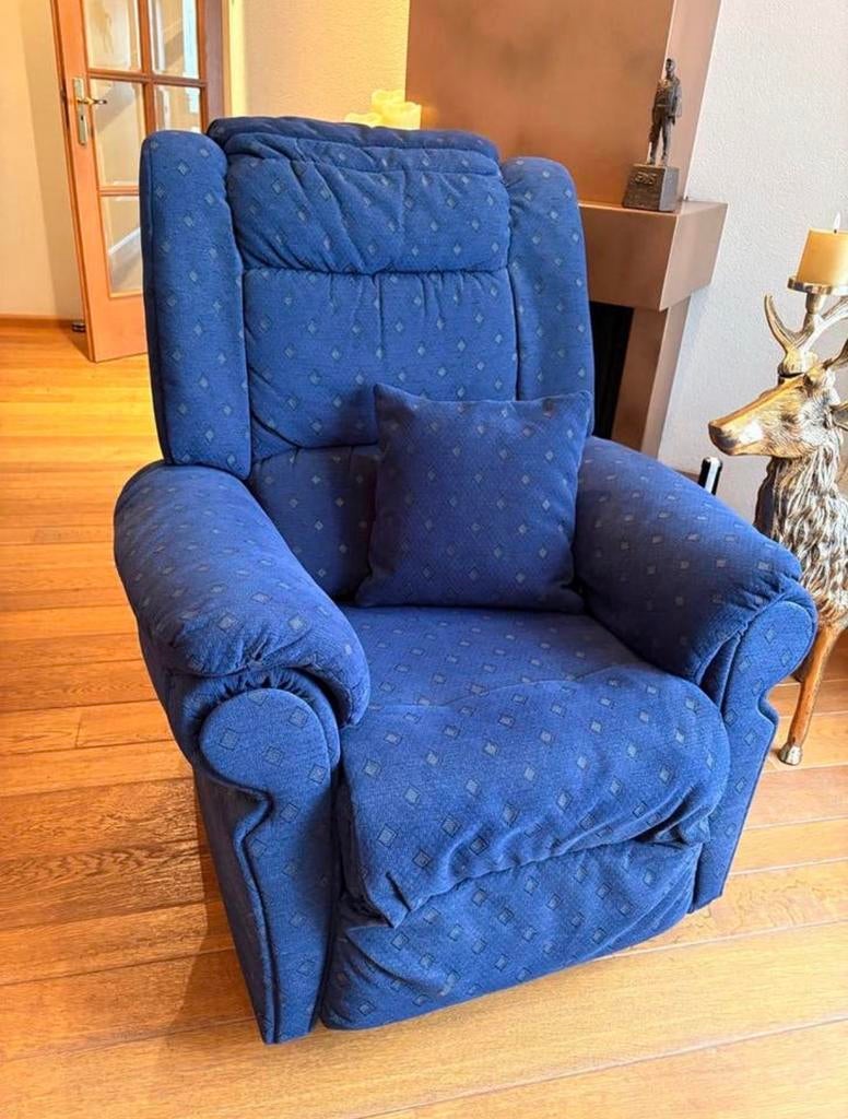 Gestoffeerde stoel, verstelbaar en op rollen, Huis en Inrichting, Fauteuils, Gebruikt, Stof, 75 tot 100 cm, Ophalen