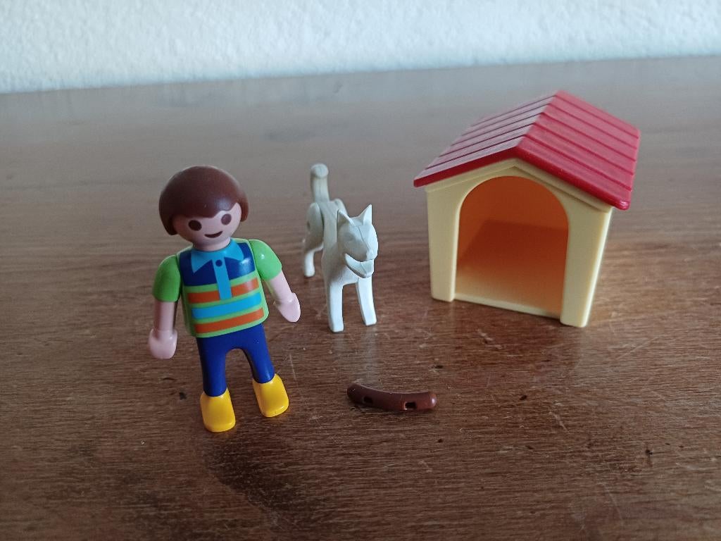 Playmobil hondenhok, hond, kind en accessoires, Ophalen of Verzenden, Gebruikt, Los playmobil
