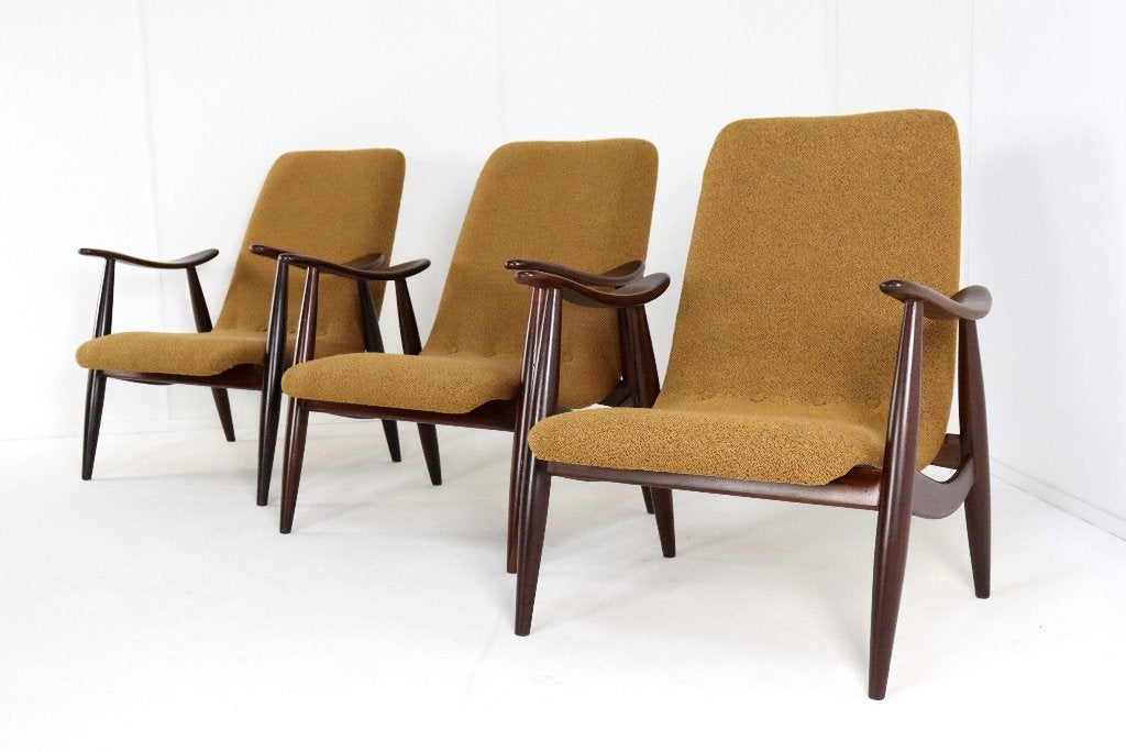 Fauteuil nieuw gestoffeerd att. Louis van Teeffelen Wébé, Huis en Inrichting, Fauteuils, -, -, Vintage, Nieuw