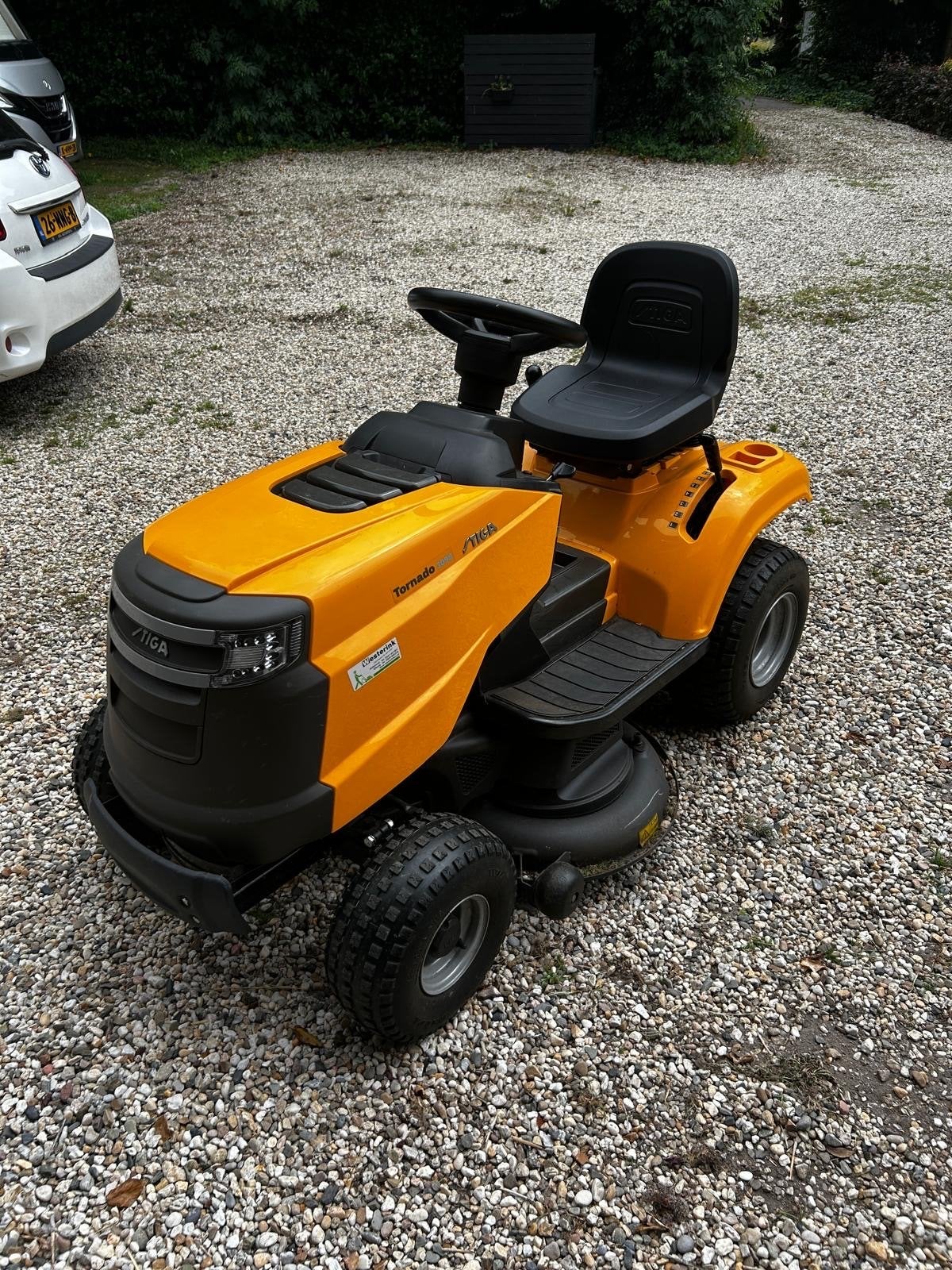 Stiga Tornado 3098 Grasmaaier uit 2015 met kantelaar, Ophalen, Gebruikt, 50 cm of meer, Benzine-grasmaaier