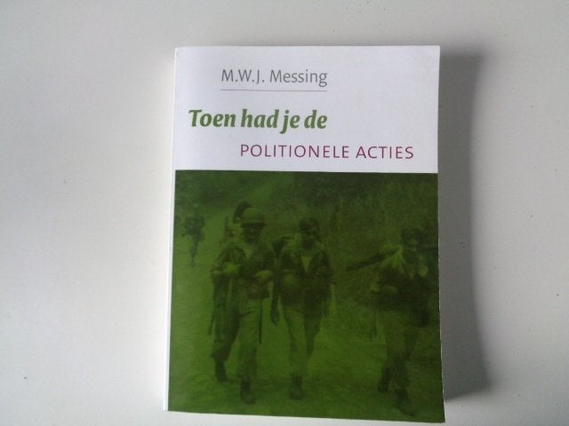 11885-10-2 : Ned. Indie : Politionele acties.C4 ., Ophalen of Verzenden, Zo goed als nieuw