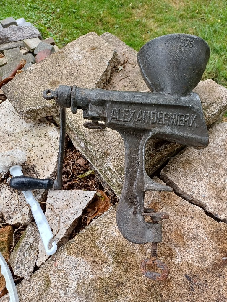 Antieke vintage gehaktmolen/vleesmolen Alexanderwerk, Antiek en Kunst, Ophalen of Verzenden