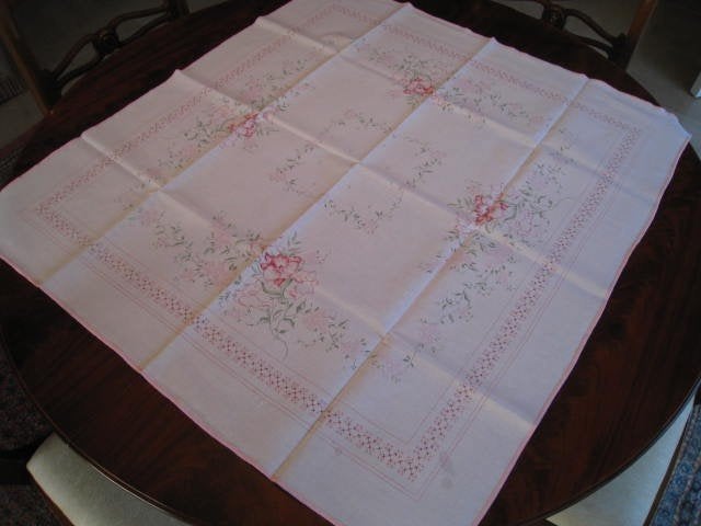 Tafelkleed, vierkant, lichte stof, wit met bloemen, 85x85cm, Tafelkleed, Ophalen, Rechthoek, Rood