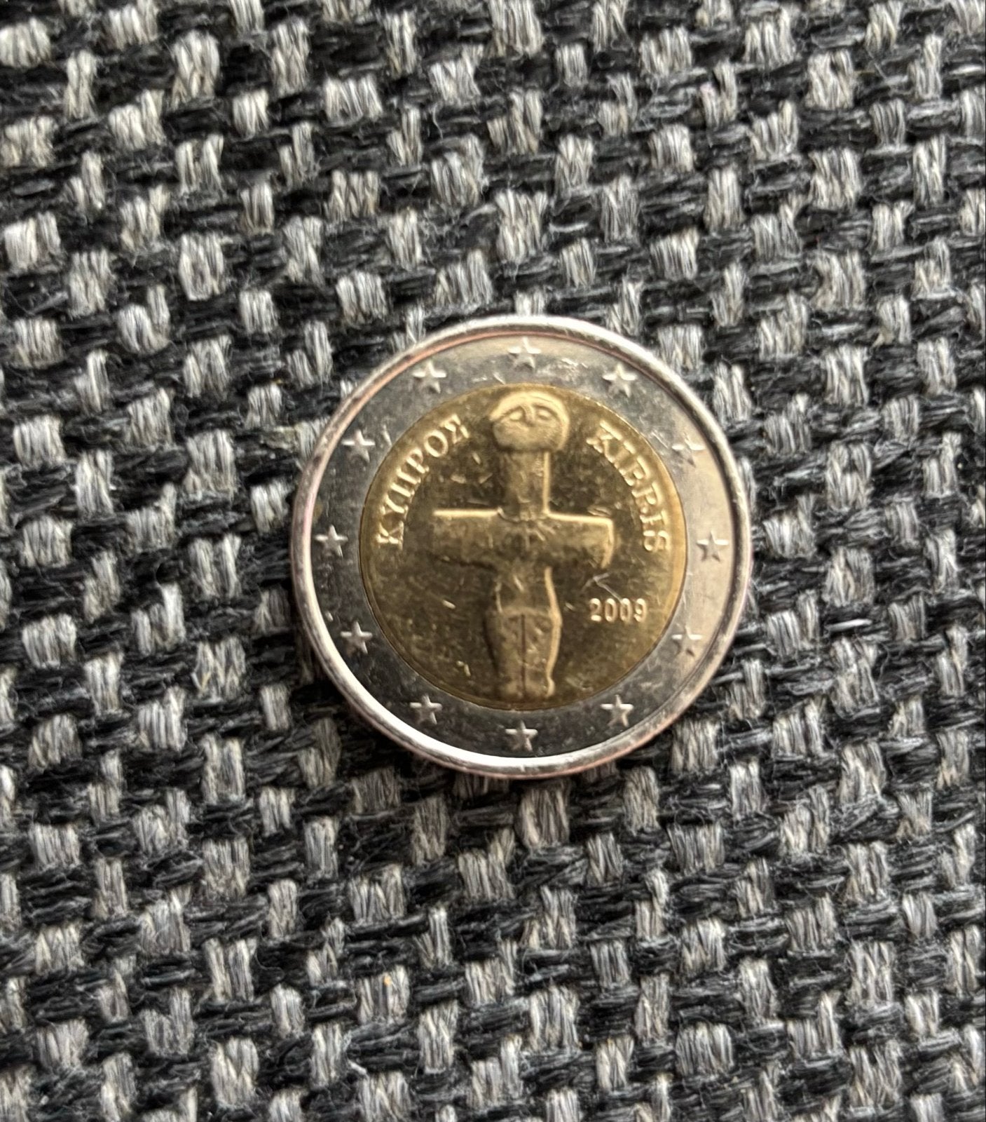 2 Euro munt Cyprus 2009. Gecirculeerd munt, Postzegels en Munten, Munten | Europa | Euromunten, Ophalen, Cyprus, 2 euro, Losse munt