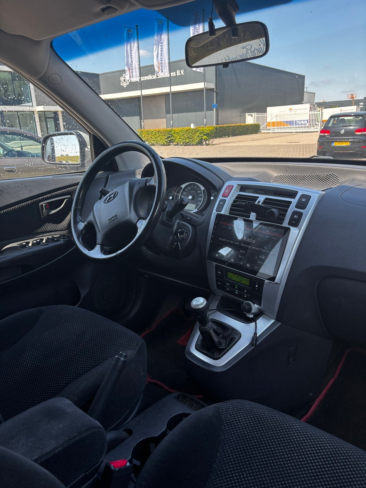 Hyundai Tucson 2.0 I 2WD 2009 Grijs, Auto's, 4 cilinders, Origineel Nederlands, 75 €/maand, Handgeschakeld