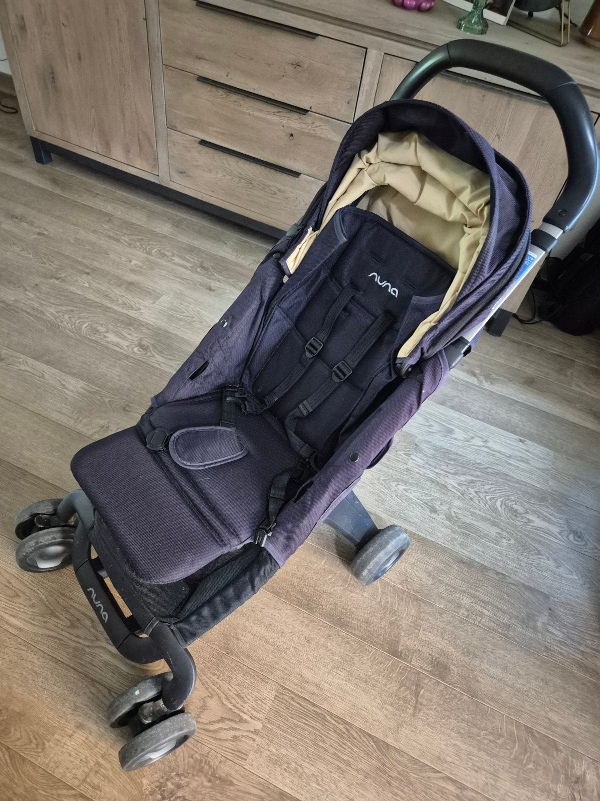 Nuna Pepp Luxx buggy Indigo - Compact en comfortabel, Kinderen en Baby's, Kinderwagens en Combinaties, Gebruikt, Kinderwagen, Overige merken