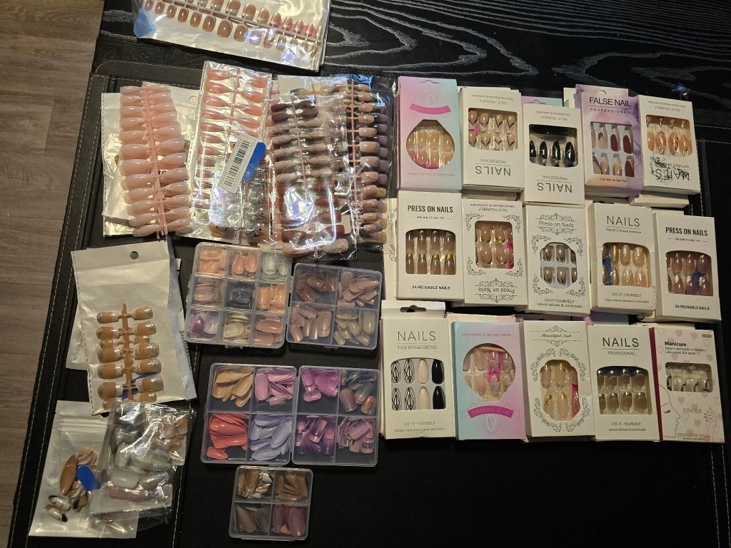 Nagels set 72x24, Sieraden, Tassen en Uiterlijk, Overige kleuren, Nieuw, Ophalen of Verzenden, Handen en Nagels