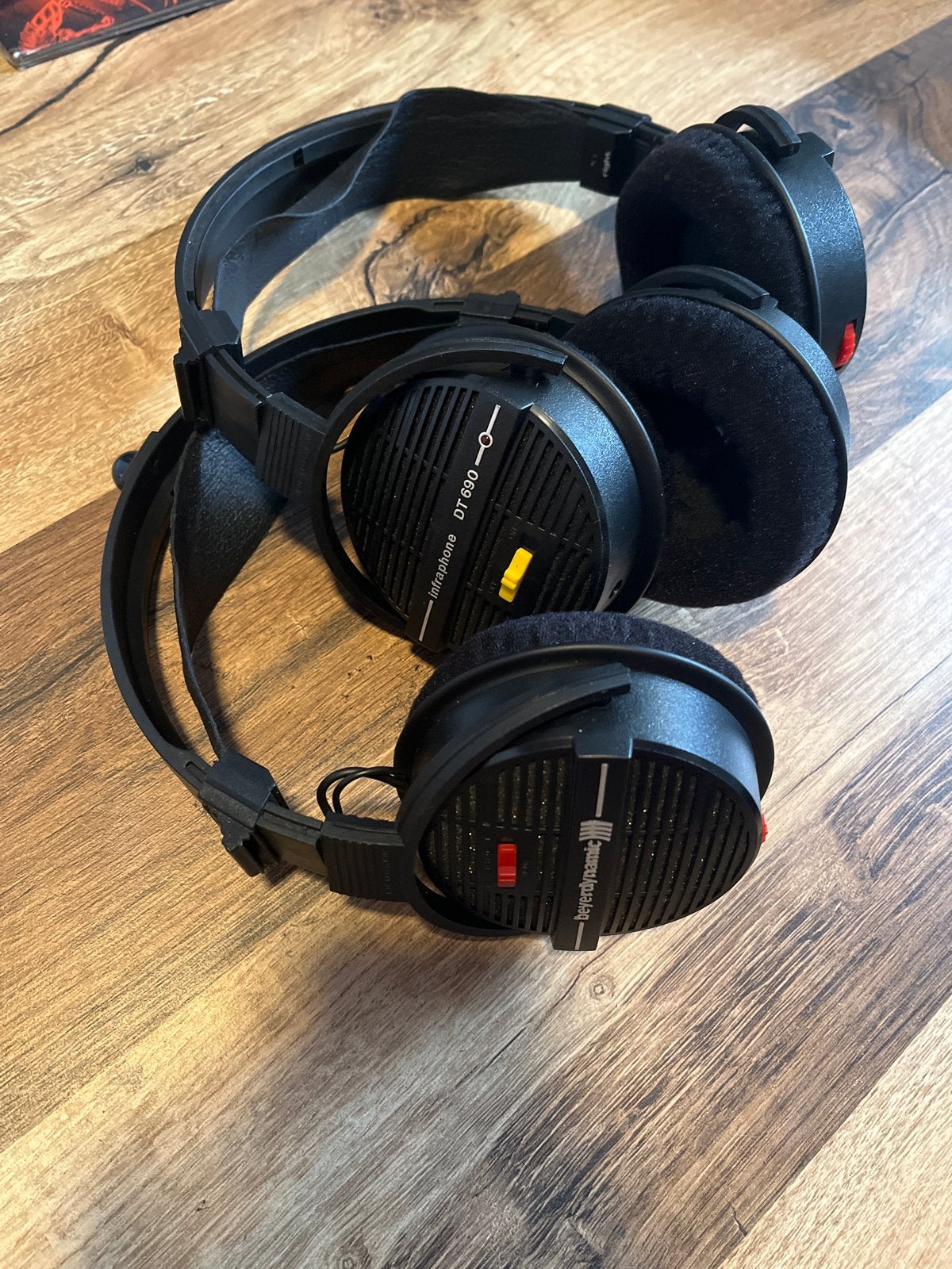 Beyerdynamic Infraphone DT 690 koptelefoons (2 stuks), Audio, Tv en Foto, Beyerdynamic, Ophalen of Verzenden, Over-ear, Zwart