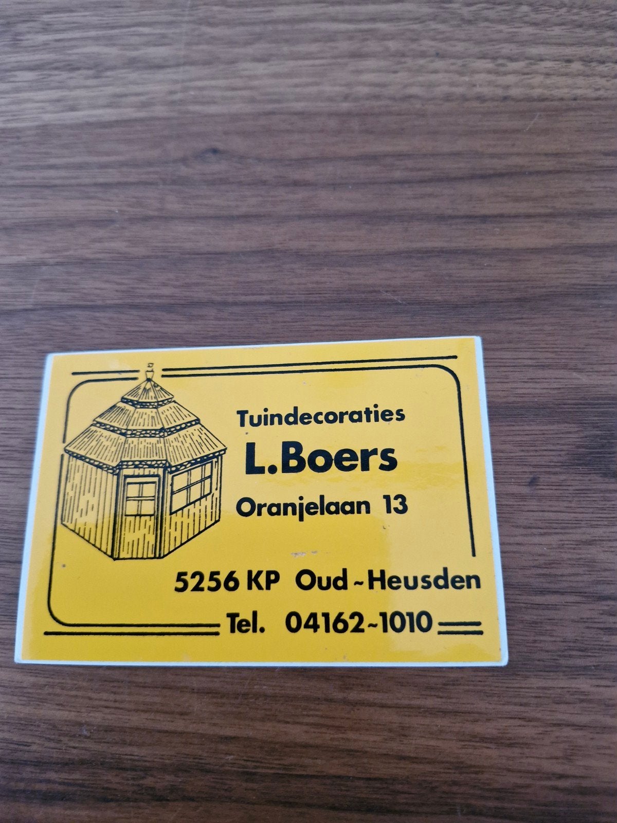 8592 Vintage sticker Tuindecoraties L. Boers Oud-Heusden, Ophalen of Verzenden, Gebruikt, Bedrijf of Vereniging