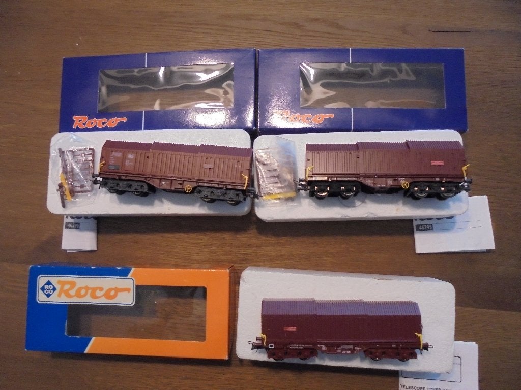 Roco H0 2x46295 en 1x46284, Gelijkstroom, Wagon, Ophalen of Verzenden, Zo goed als nieuw