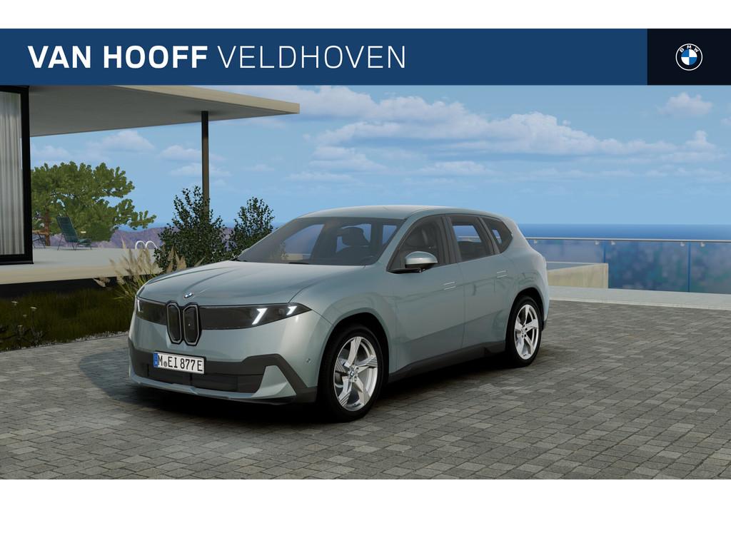 BMW iX3 40 eDrive M Sport / Stoelverwarming / Driving Assist