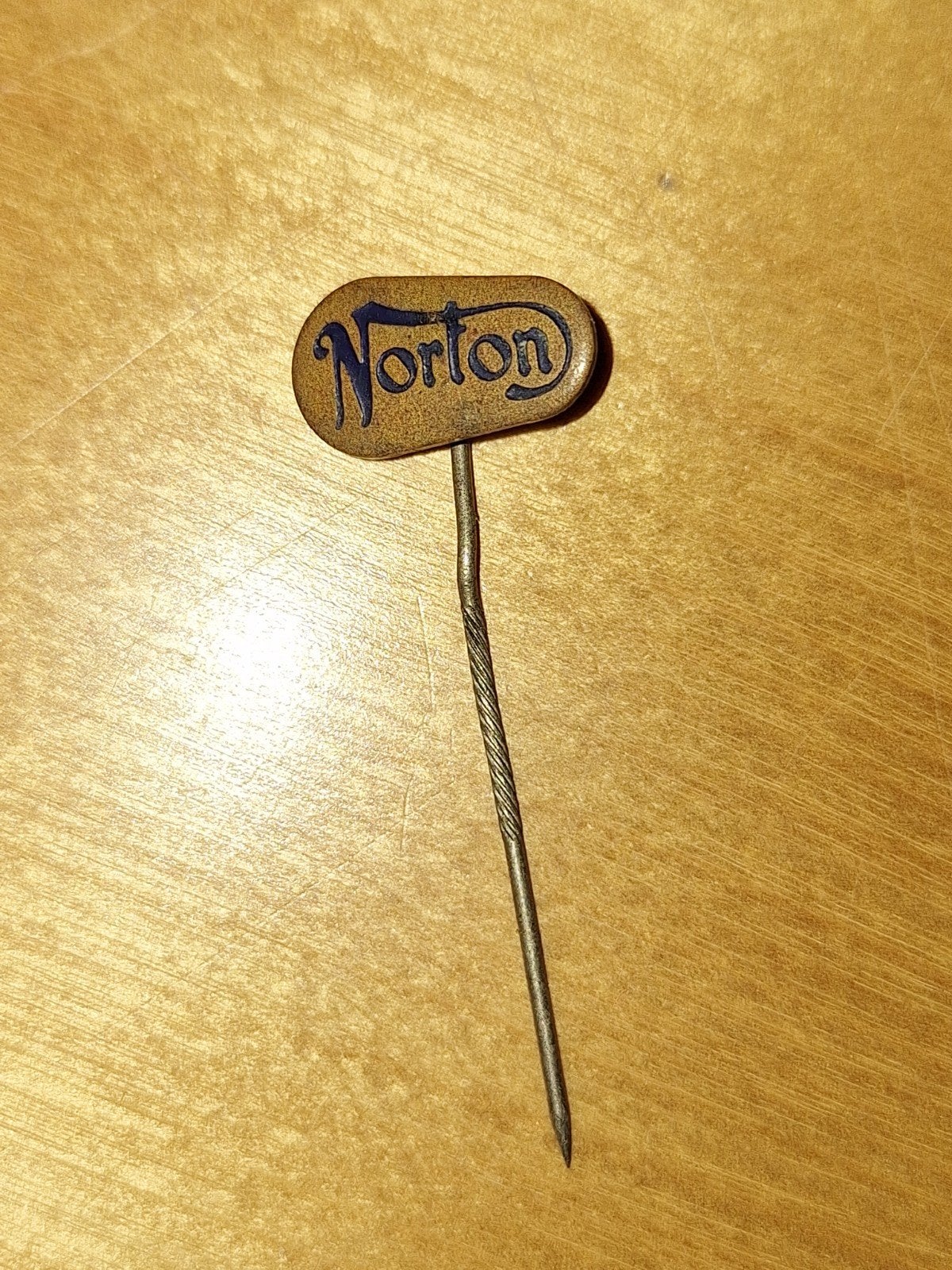 Vintage Norton Motorfiets Speld - Zeldzaam Verzamelaarsitem, Ophalen of Verzenden, Gebruikt, Motoren