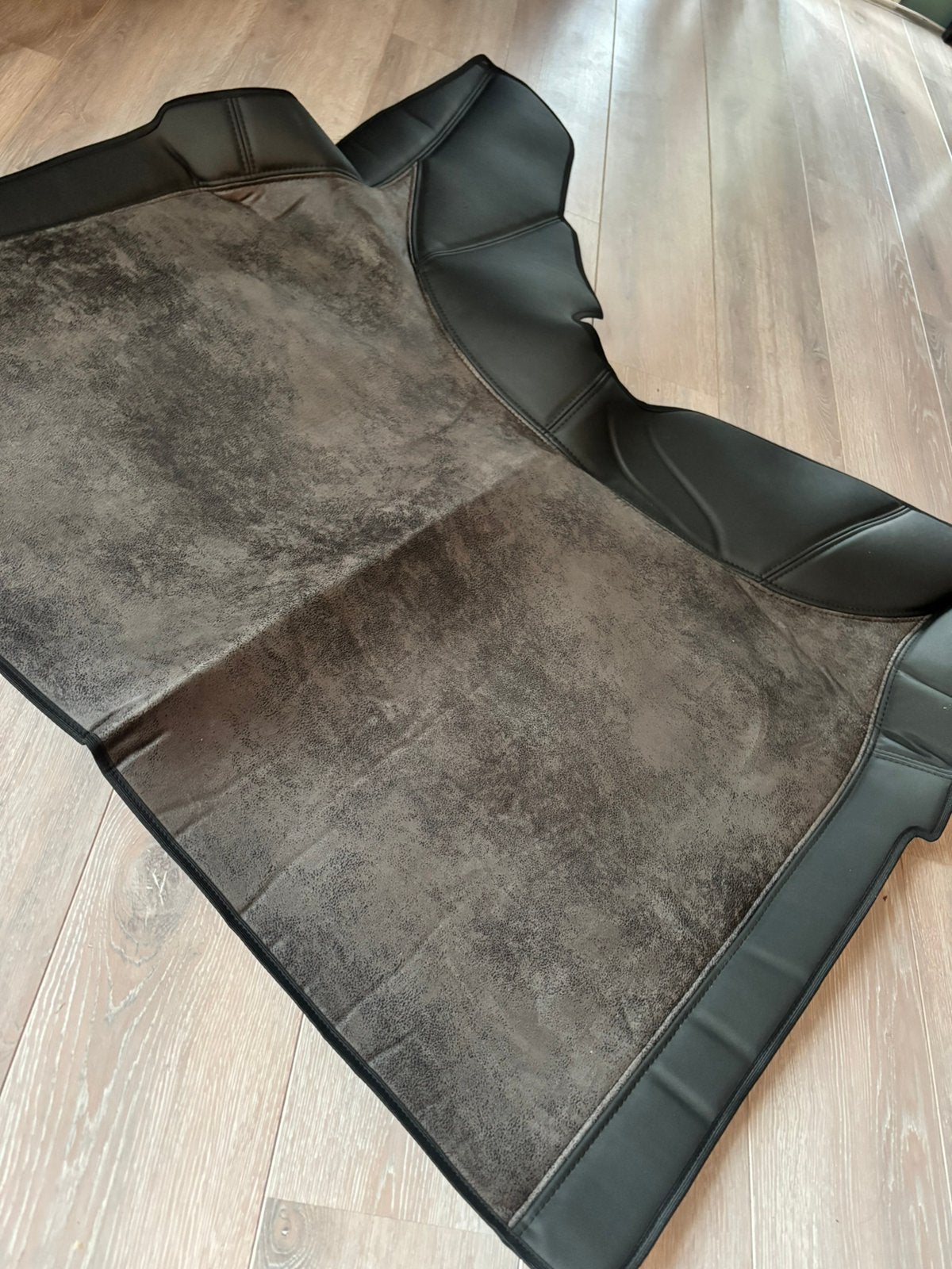 Volvo fh4/5 tunnel hoes labro, Auto-onderdelen, Ophalen of Verzenden, Volvo, Interieur en Bekleding