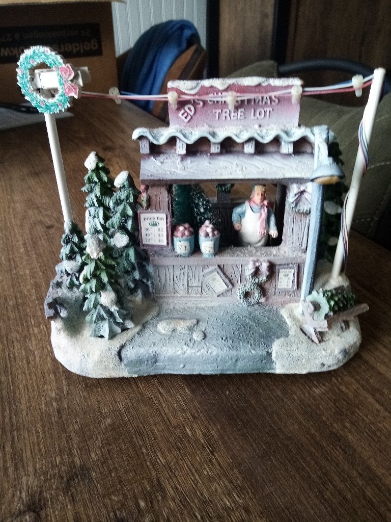 LEMAX (  Ed,s Christmas Tree Lot ), Ophalen of Verzenden, Zo goed als nieuw