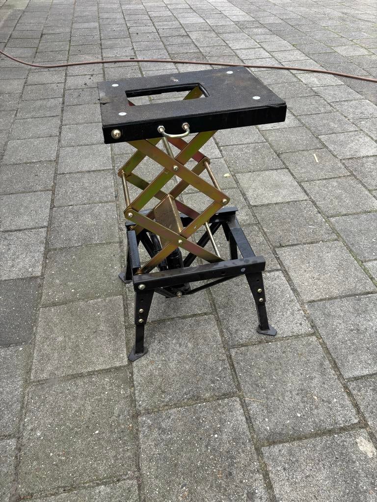 PRO WORKS Hydraulische Schaarkrik - Motorlift, Ophalen