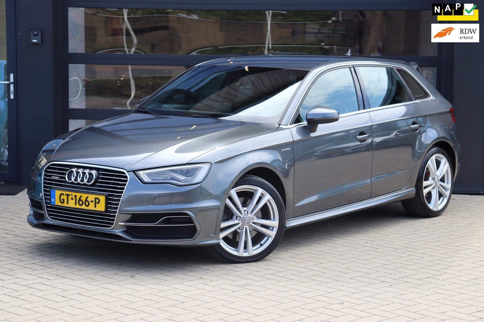 Audi A3 Sportback 1.4 e-tron PHEV Ambition Pro Line plus | N, Auto's, Audi, 8 kWh, Gebruikt, Euro 6, 4 cilinders