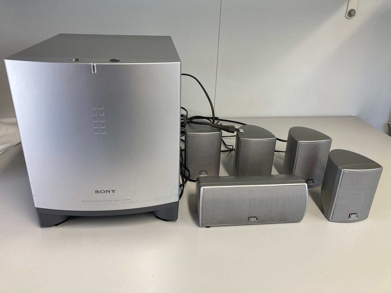 Surroundset Sony sa-mms 215 subwoofer en jbl 138 speakers, Audio, Tv en Foto, Luidsprekers, Ophalen, Inclusief muurbeugels, JBL