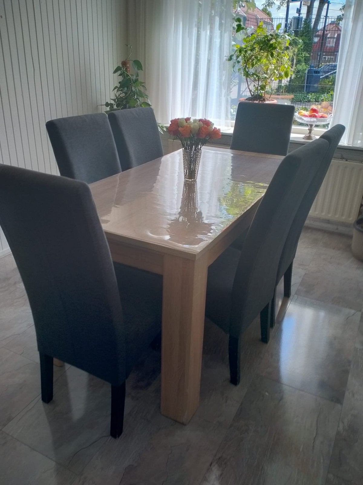Gratis eettafel met 2 stoelen, Huis en Inrichting, Ophalen, Gebruikt, 50 tot 100 cm, 150 tot 200 cm
