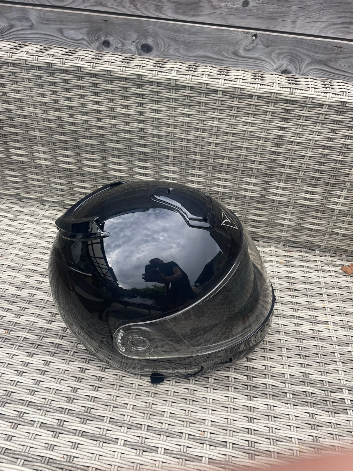 Nieuwe helm zwart, Ophalen of Verzenden, Zo goed als nieuw