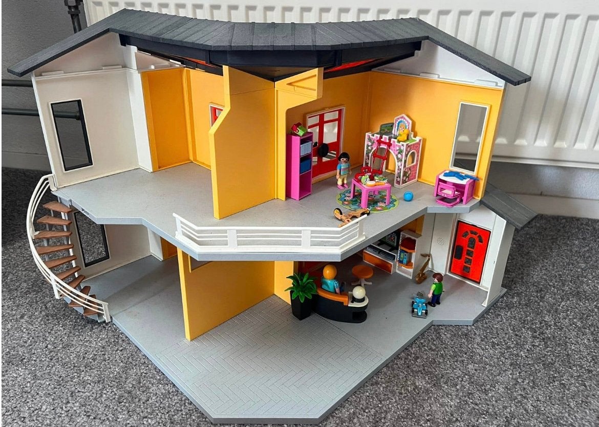 Playmobil 9266, 9267, 9270 Woonhuis met veel accessoires, Ophalen, Zo goed als nieuw