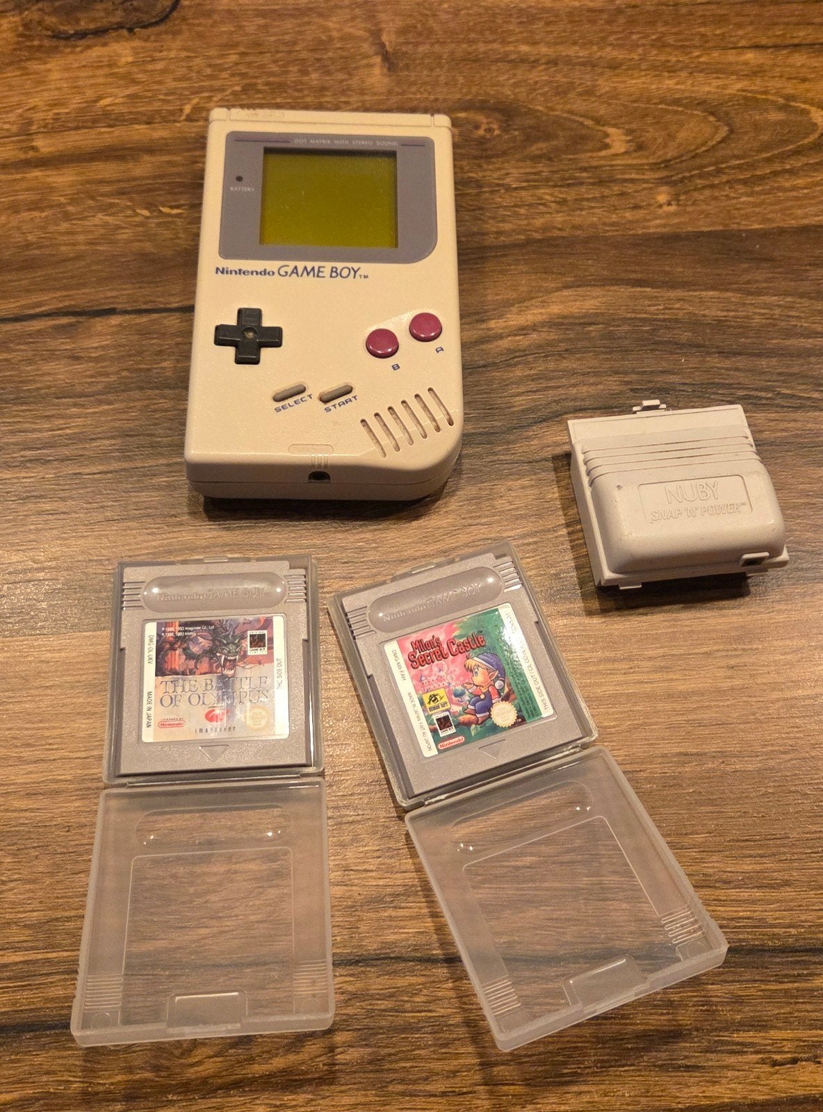 Nintendo Game Boy Classic + 2 Games en accu pack, Spelcomputers en Games, Spelcomputers | Nintendo Game Boy, Ophalen of Verzenden