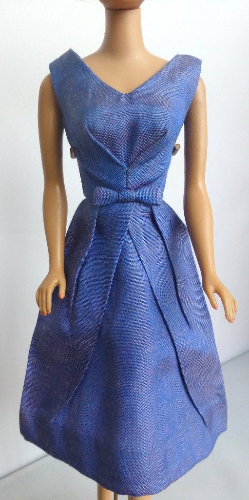 Vintage Barbie Silk Belle Campus dress, mint, Ophalen of Verzenden, Nieuw, Kleertjes