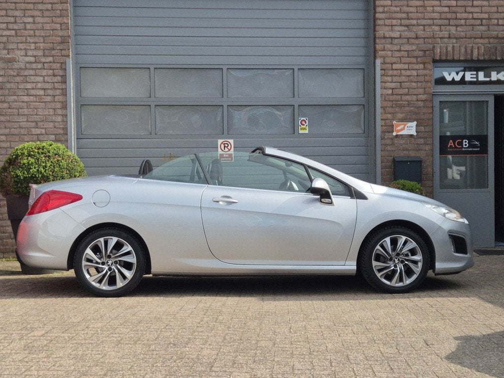 Peugeot 308 CC 1.6 VTi Sport Pack In zeer nette staat., Voorwielaandrijving, Euro 5, Stof, Gebruikt