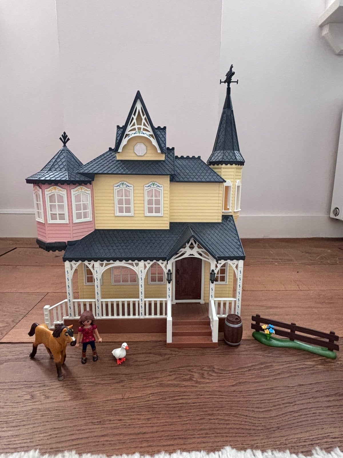 Playmobil Spirit lucky’s huis 9475 + slaapkamer 9476, Ophalen of Verzenden, Zo goed als nieuw, Complete set