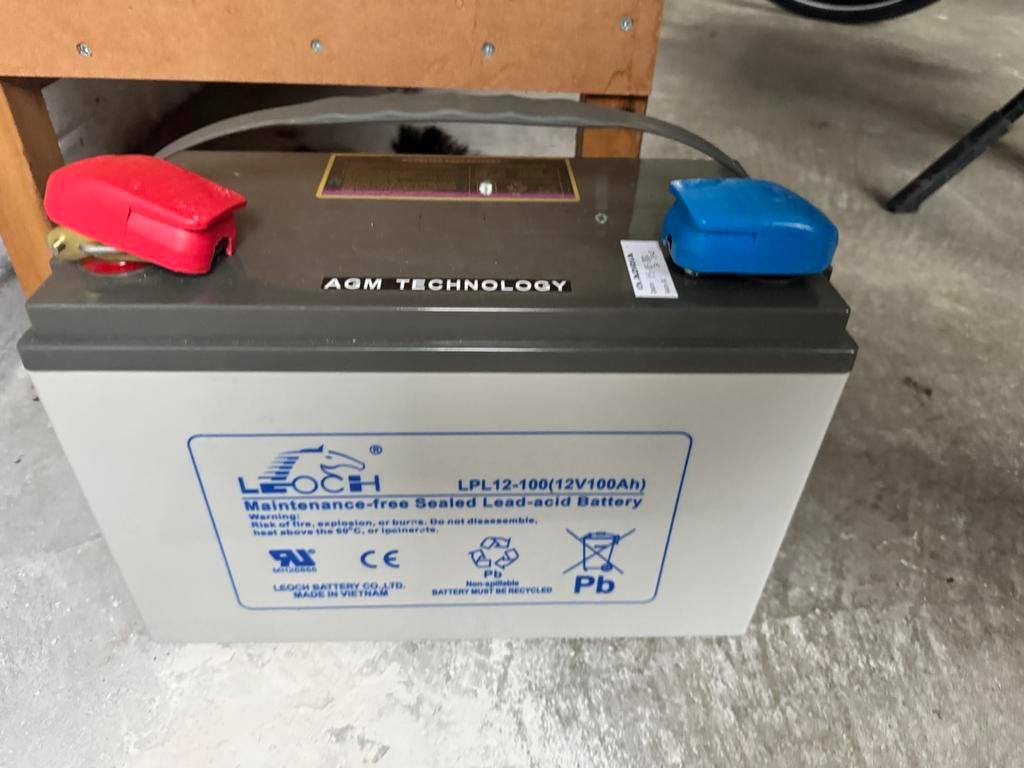 LEOCH LPL12-100 (12V100Ah) AGM accu, Ophalen, Gebruikt