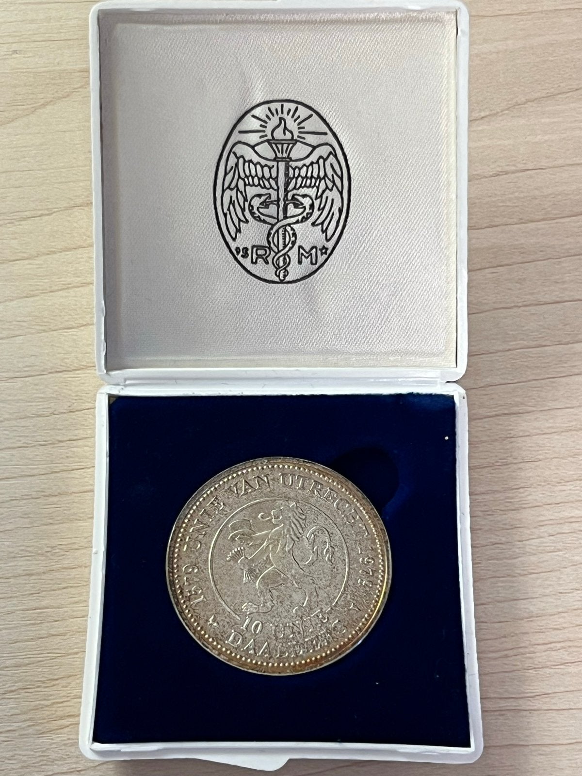 Zilveren Daalder "400 Jaar Unie Van Utrecht" in Doosje, Ophalen of Verzenden, Zilver, Nederland
