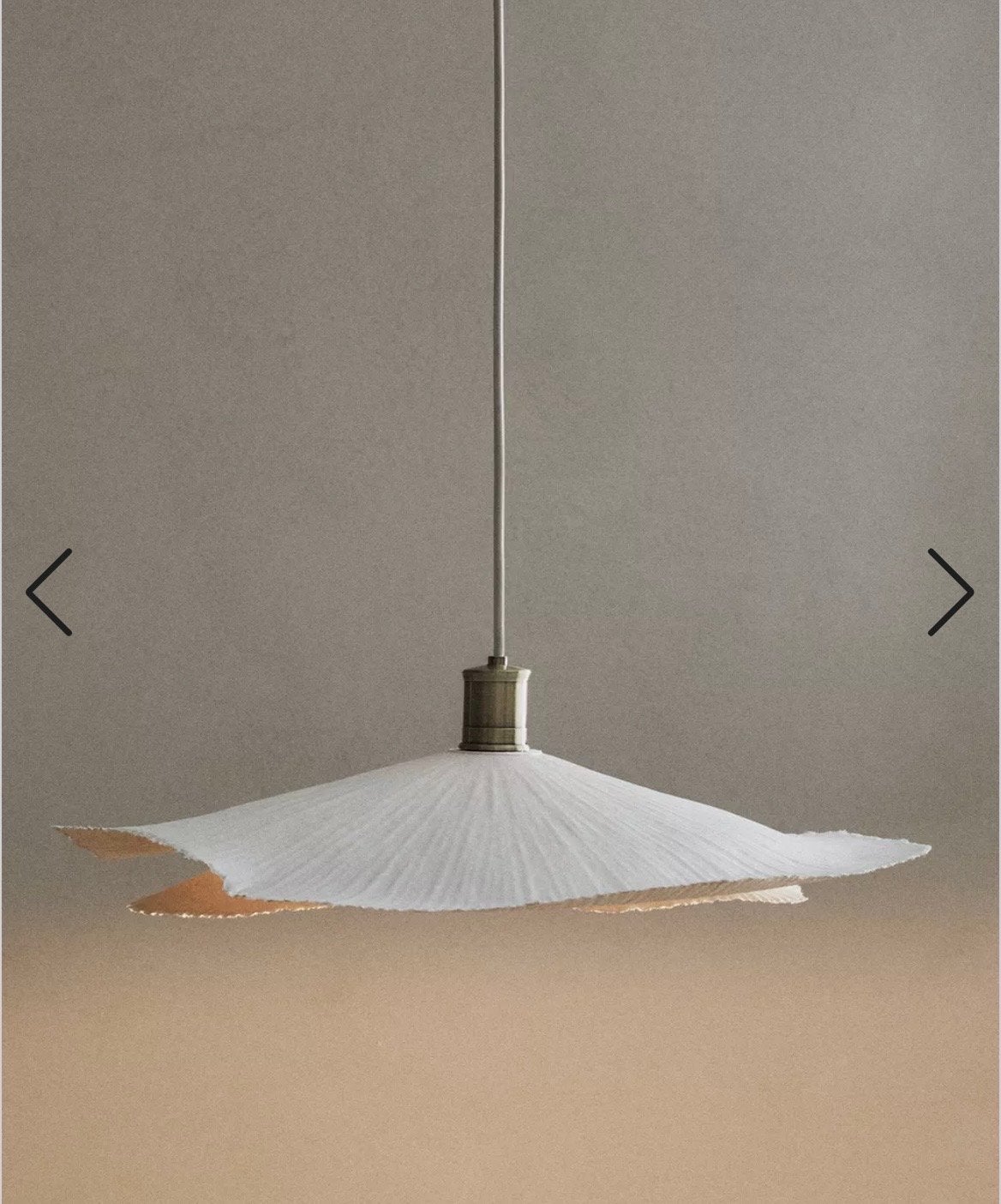 Zara Home Bloemvormige Kartonnen Hanglamp, Huis en Inrichting, Ophalen of Verzenden, Nieuw, Natuurlijk materiaal, E27 (groot)