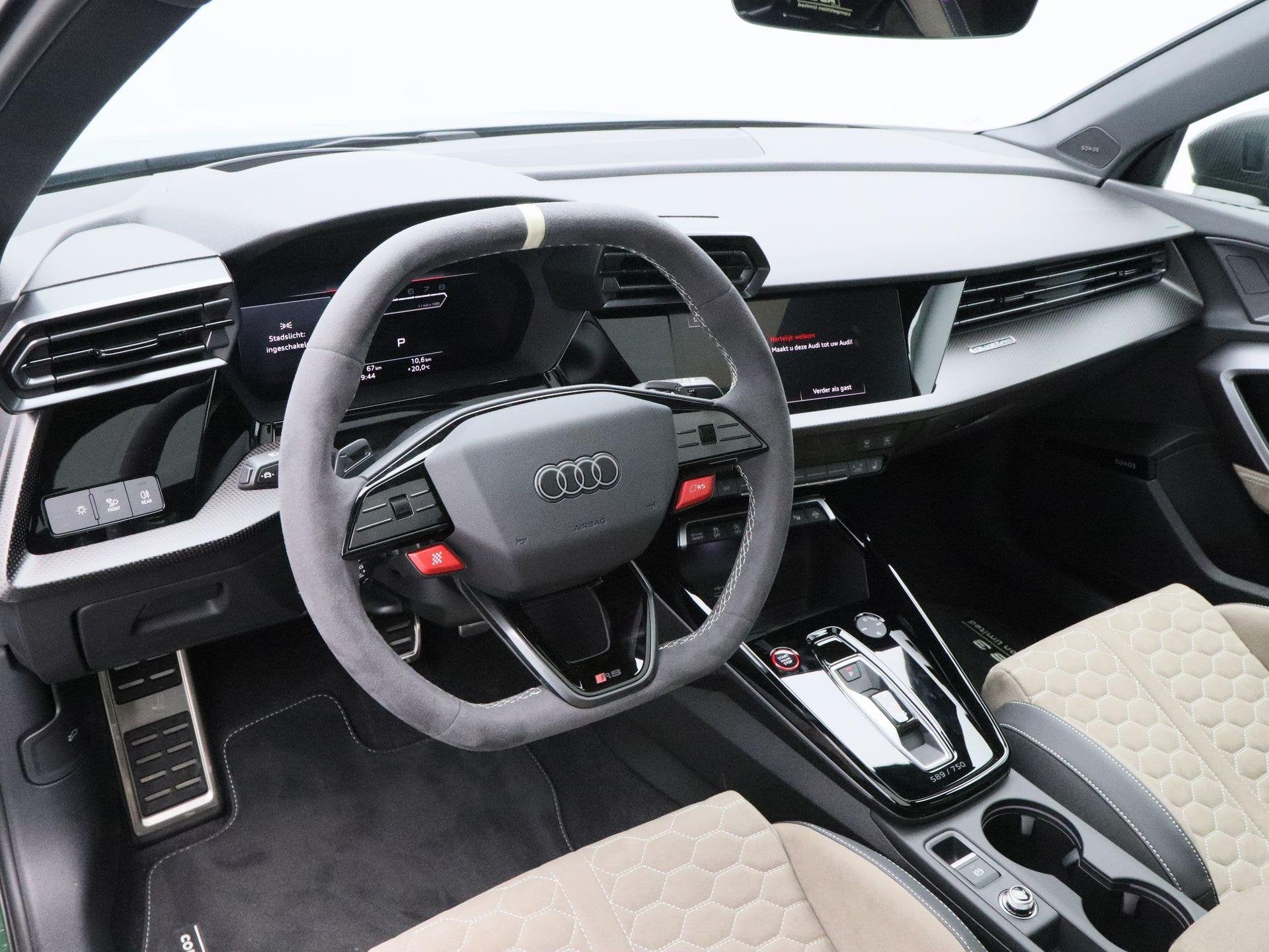 Audi RS3 Sportback Competition Limited 2.5 FSI | 400 PK | Ex, Automaat, Euro 6, 11 km/l, Verwarmde buitenspiegels