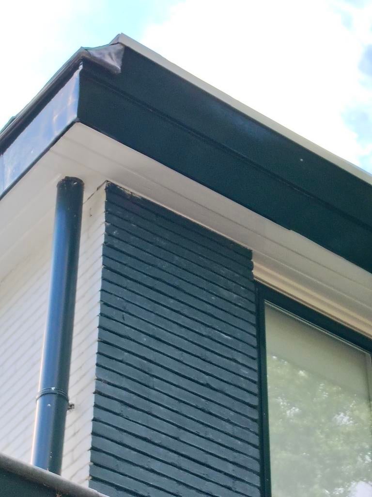 Foto 24 van STUCADOOR  SCHILDER  NODIG €15 M2
