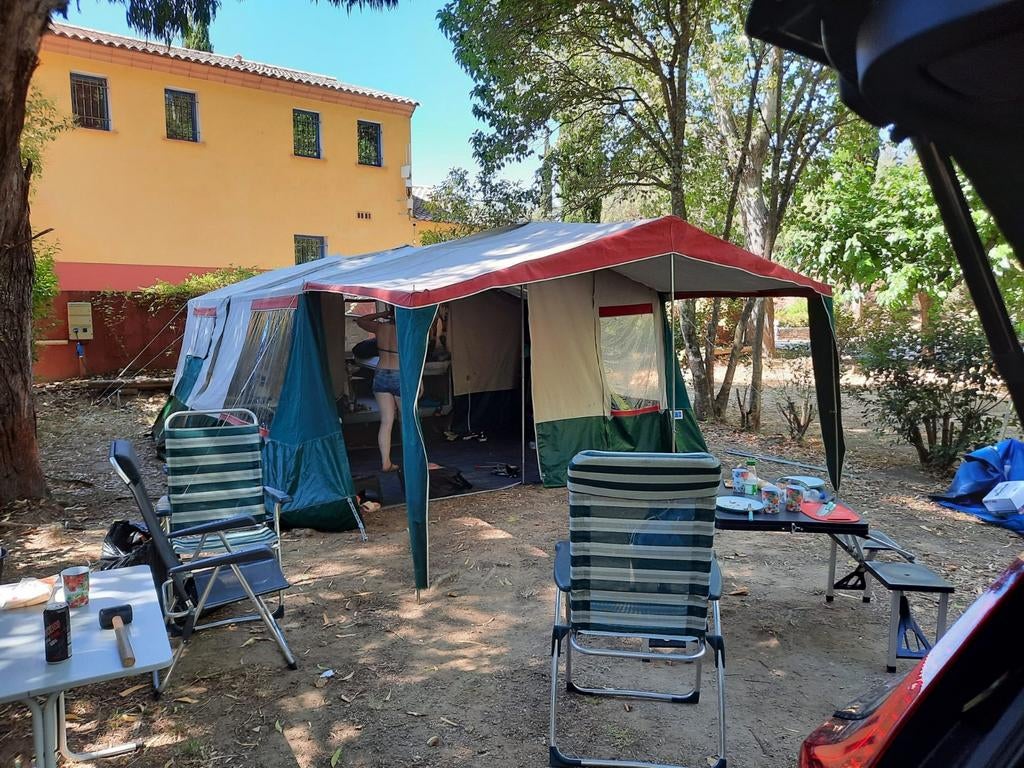 Alpenkreuzer Tempo 2000 - Ruime vouwwagen voor het gezin, Caravans en Kamperen, Ophalen, Alpenkreuzer, Aanwezig, Meer dan 6