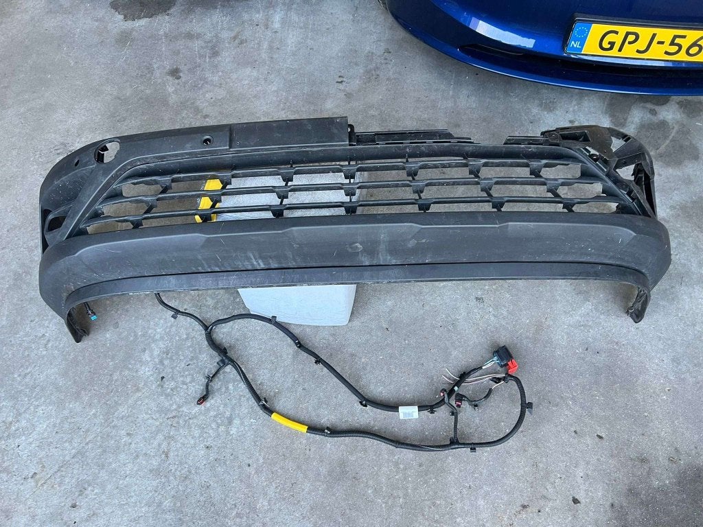 voorbumper trafic pdc 620229633r 2022+ wit, Auto-onderdelen, Gebruikt, Frankrijk, Info@renault.com, Bumper