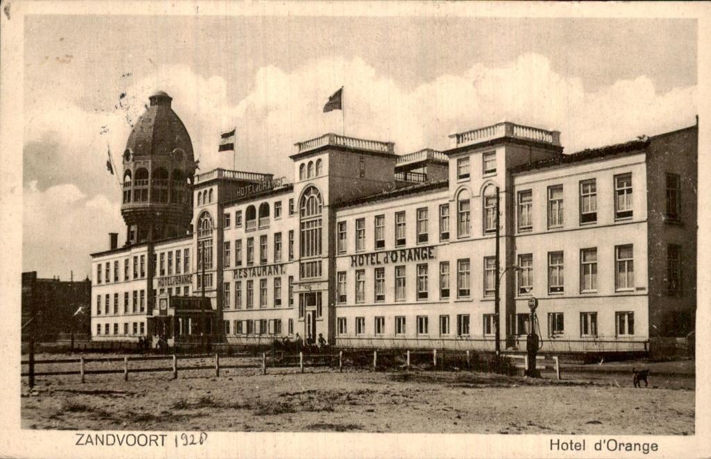 Zandvoort - Hotel dOrange - gevel, Ophalen of Verzenden, 1920 tot 1940, Gelopen, Noord-Holland