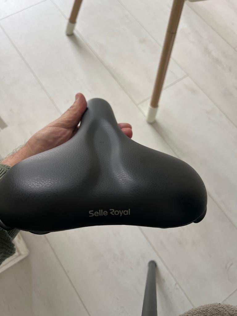 Selle Royal fietszadel - Comfortabel en duurzaam, Fietsen en Brommers, Fietsonderdelen, Ophalen, Zadel, Stadsfiets, Nieuw