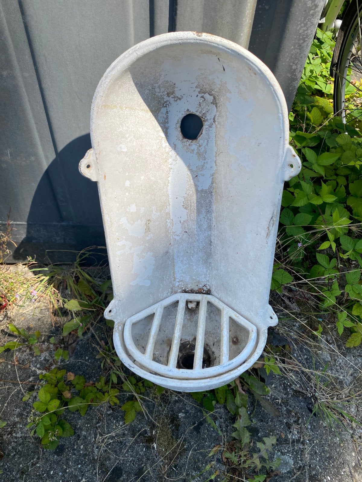 Antieke bidet / waterkraan, Ophalen, Gebruikt, Gietijzer, Waterornament