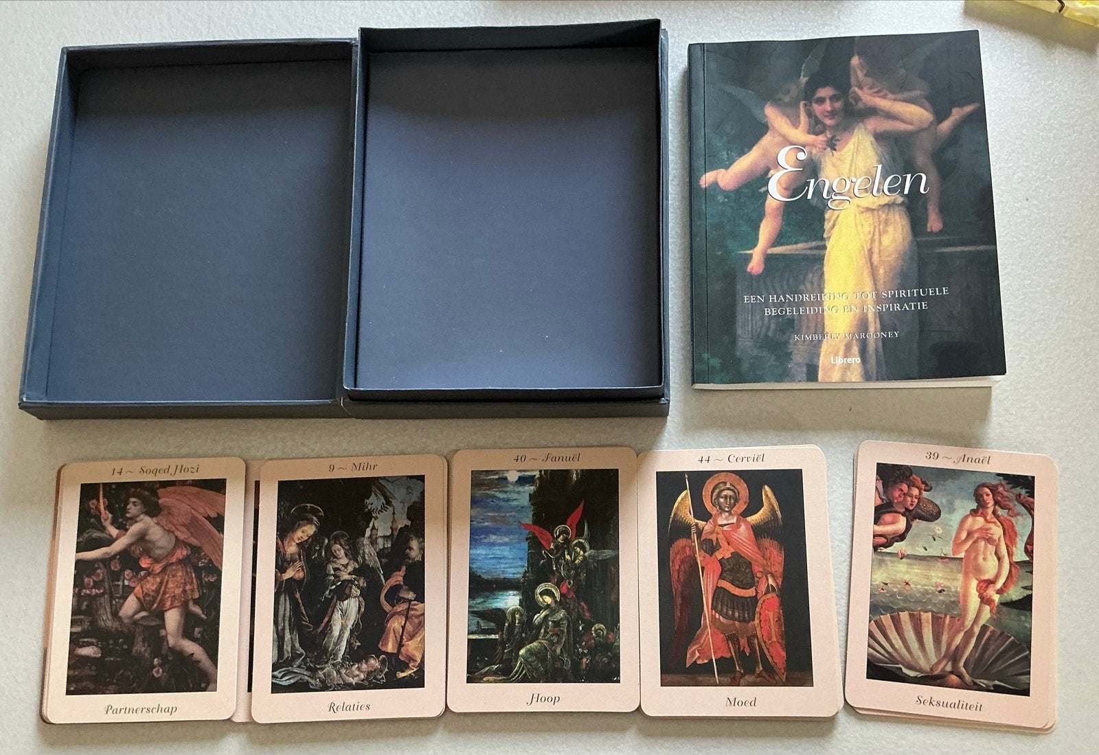 Engelen: Handreiking voor spirituele begeleiding.Kaarten., Boeken, Verzenden, Zo goed als nieuw, Spiritualiteit algemeen, Instructieboek