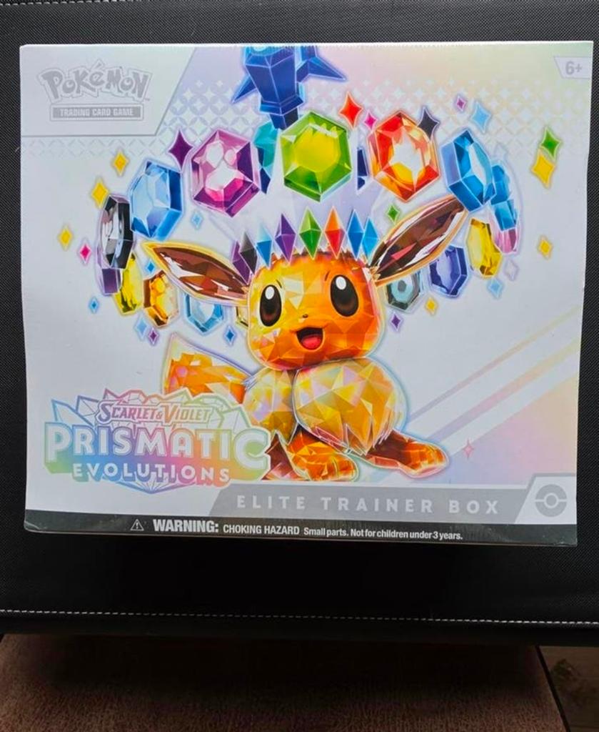 Pokémon Scarlet & Violet Prismatic Elite Trainer Box Eevee, Ophalen of Verzenden, Nieuw, Overige typen