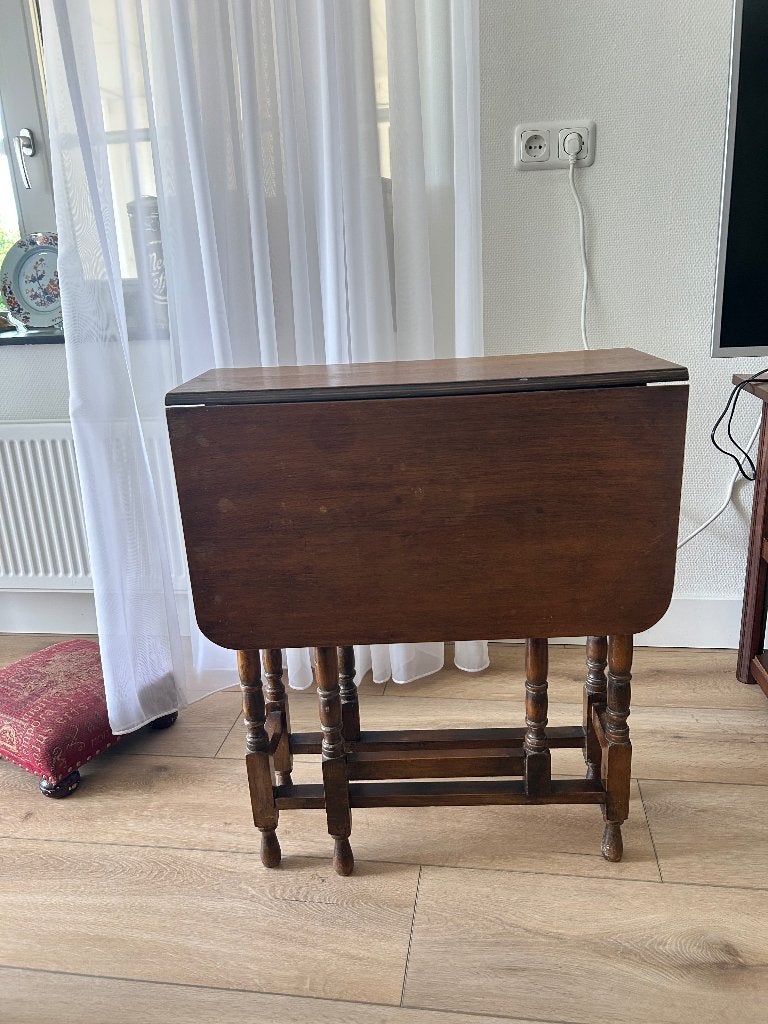 Tafeltje, Ophalen, Gebruikt, Klassiek, 55 tot 75 cm